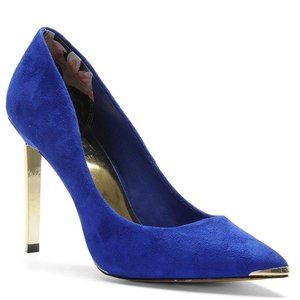 Pre Owned  Ted Baker Elvena Suede Pumps With Metal Toe Cap Accent Size Eu39